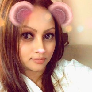 Meet your Posher, Sabrina